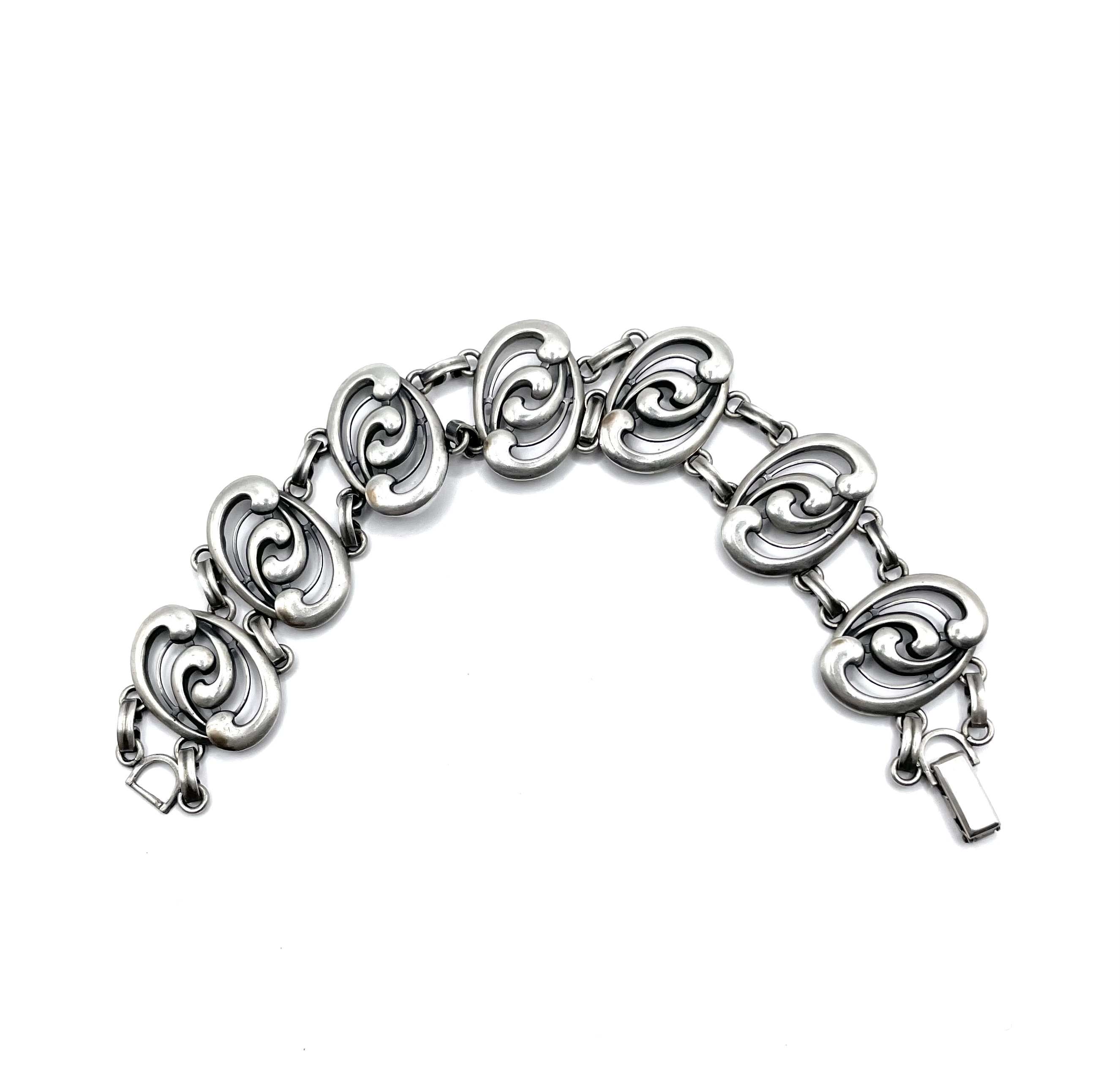 1940s sterling silver bracelet