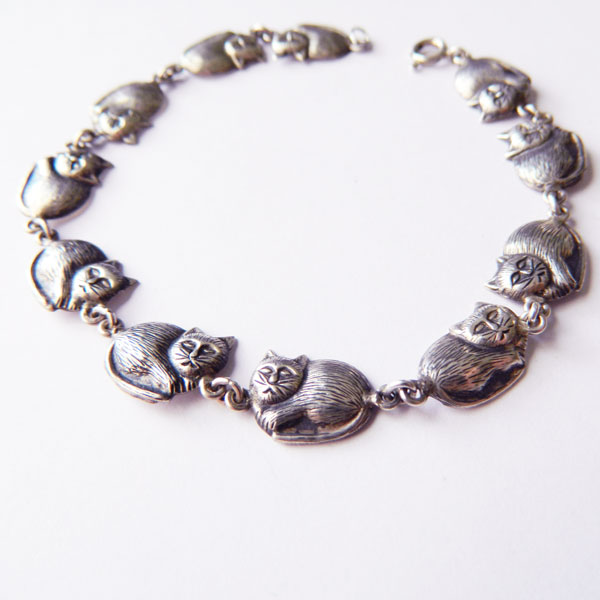 Sterling silver cat bracelet