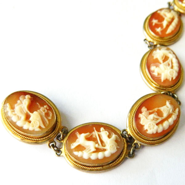 7 days a week cameo bracelet