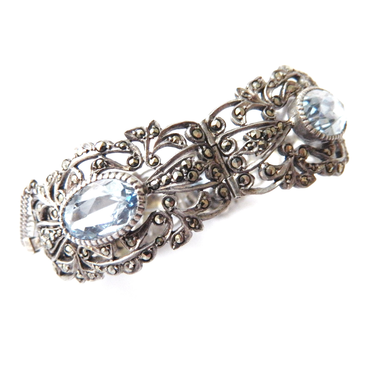 Vintage sterling silver bracelet