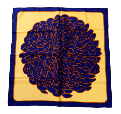 Vintage zenia flower scarf