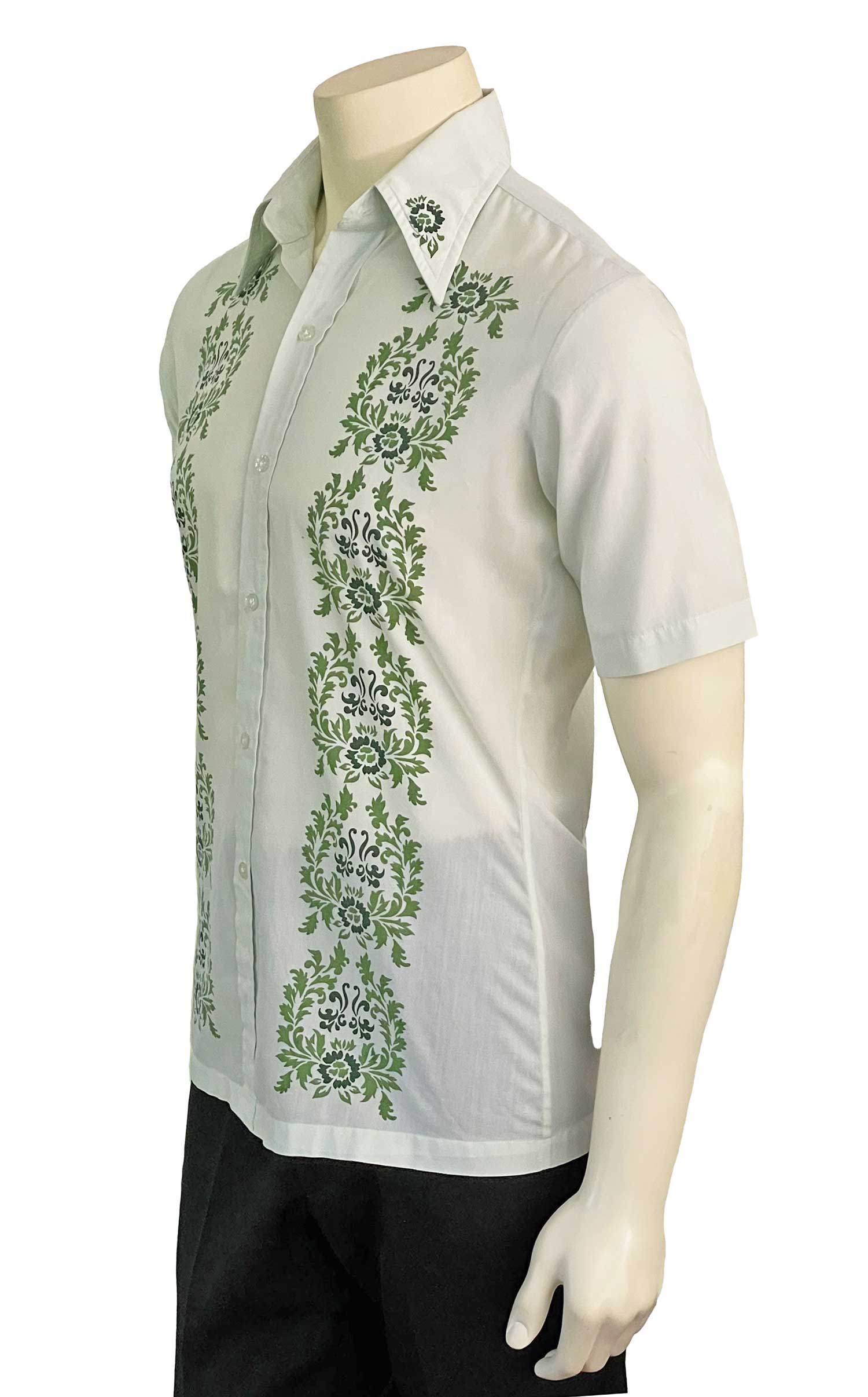 1970s Philippine Tagalog shirt