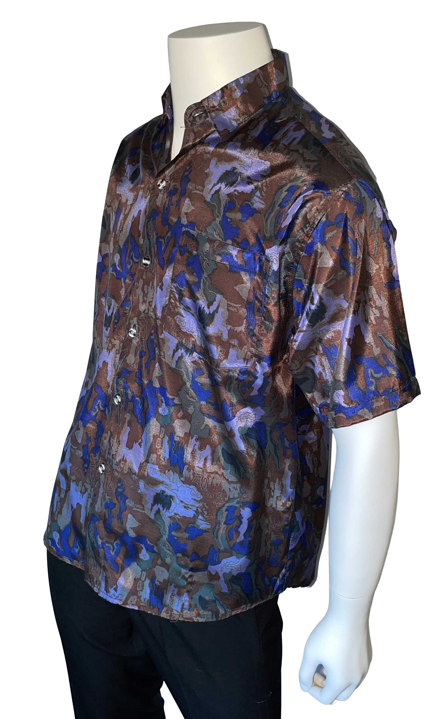Unworn 1980s Thai silk short sleeve shirt