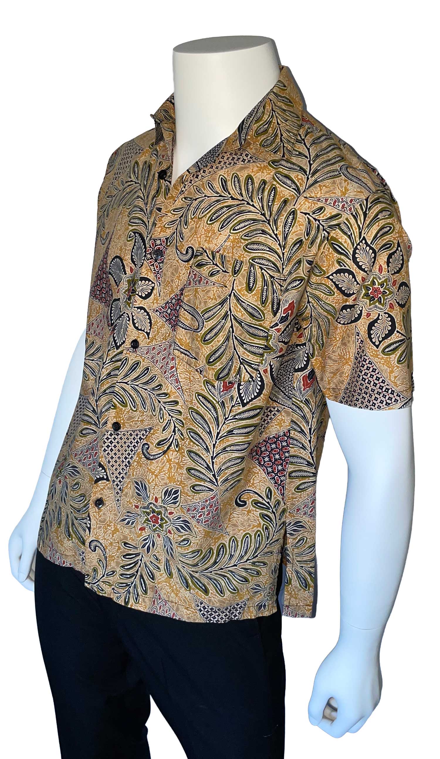 Unworn 1980s Thai short sleeve shirt