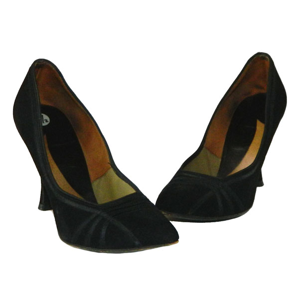 1950's Black Suede Pumps