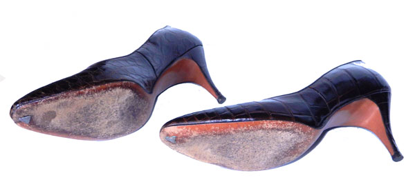 1950's lizard leather pumps