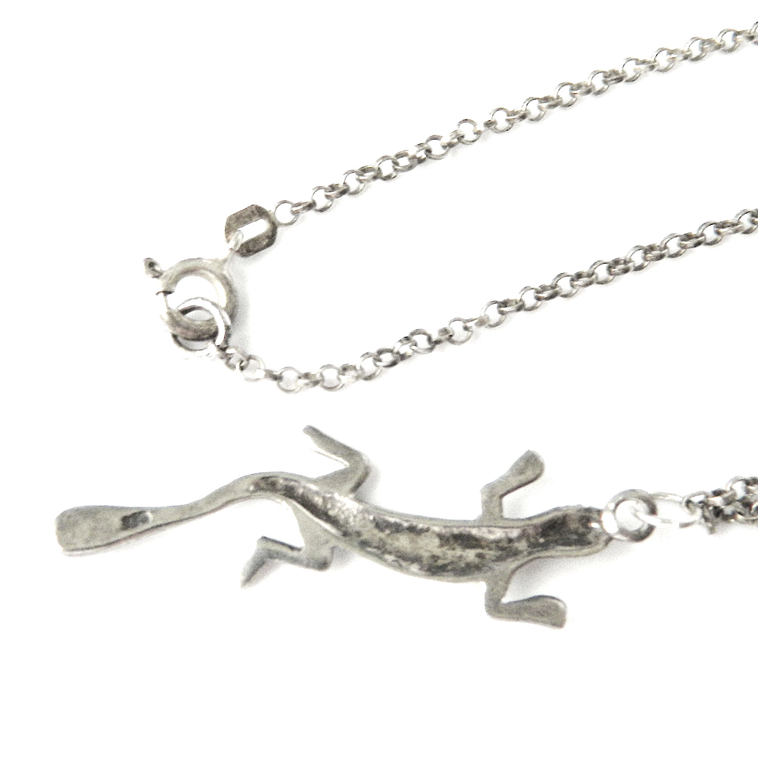 Sterling silver gecko pendant necklace