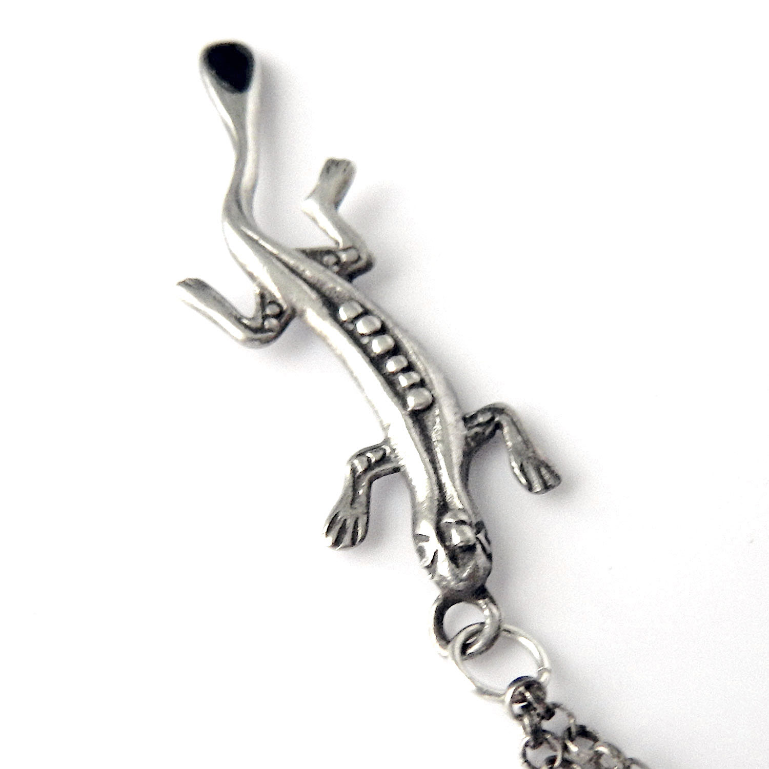 Sterling silver gecko pendant necklace