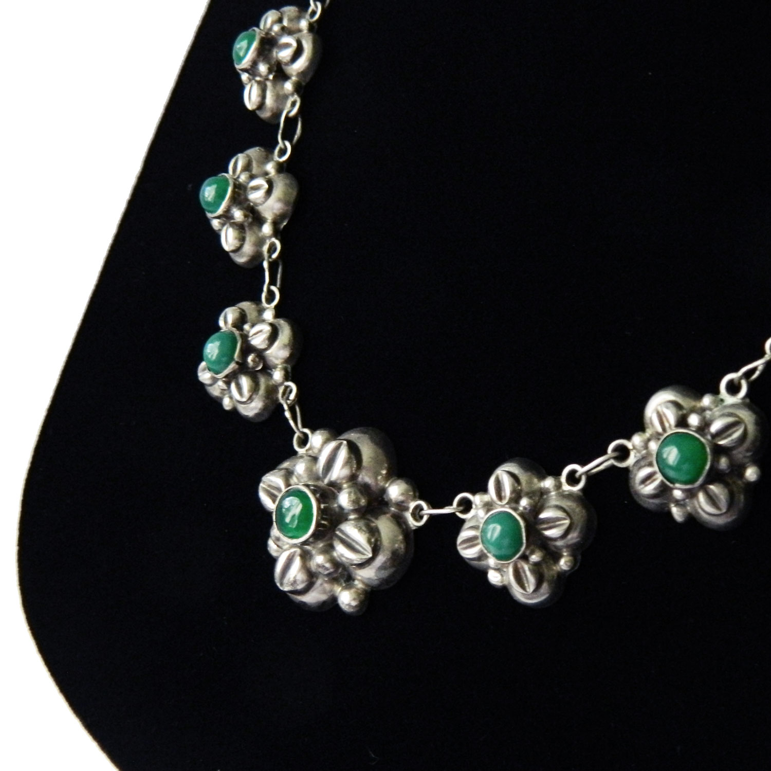 Mexican silver chrysoprase necklace