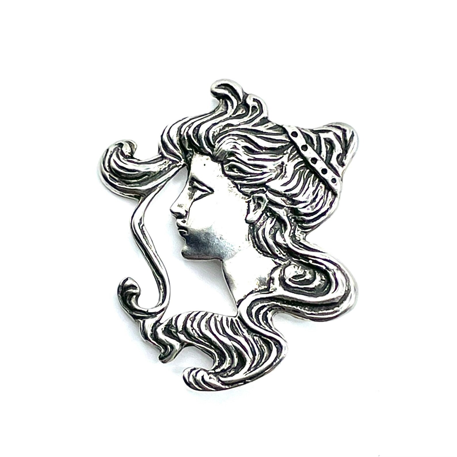 Sterling silver Art Nouveau brooch