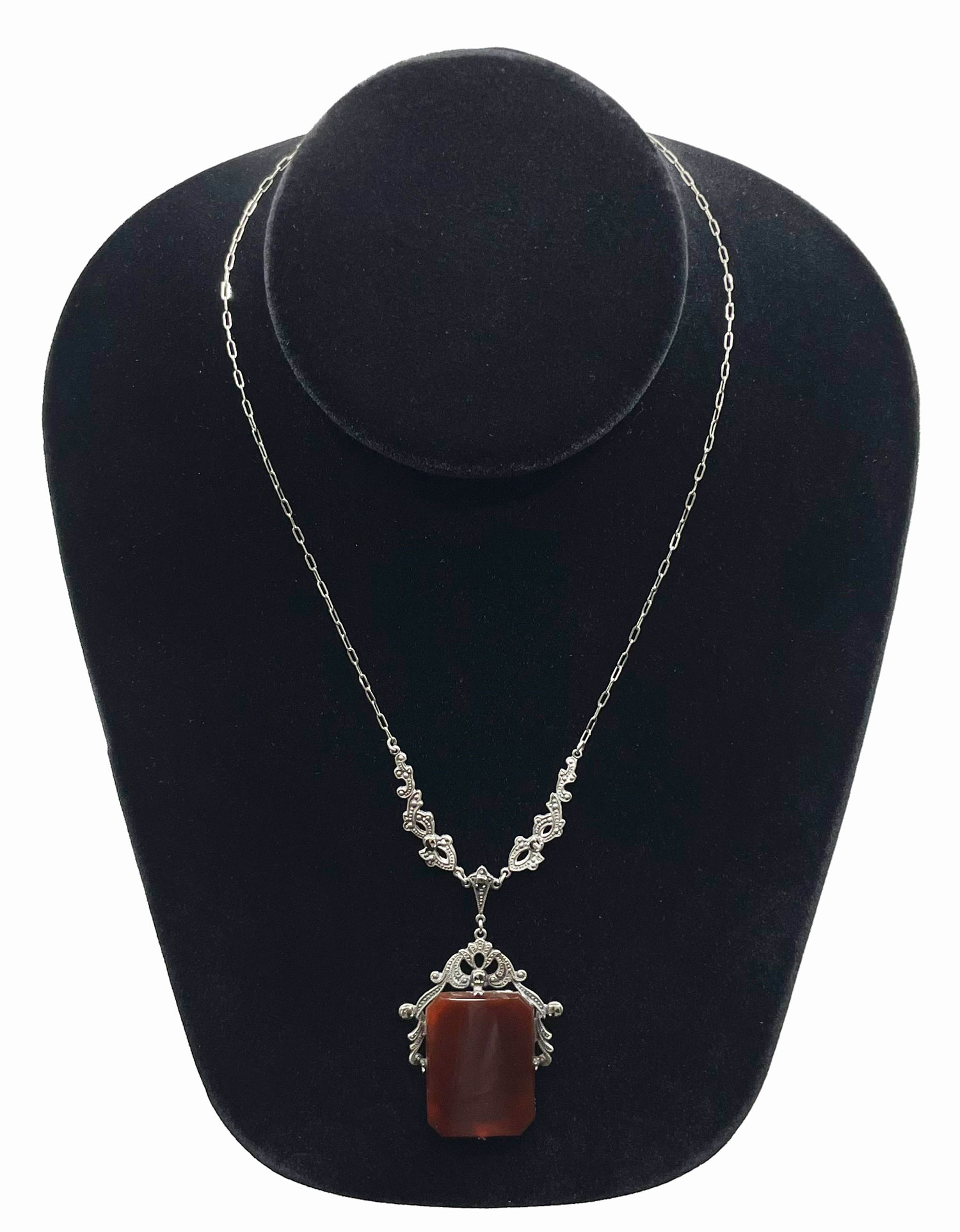 1920s Art Deco carnelian necklace