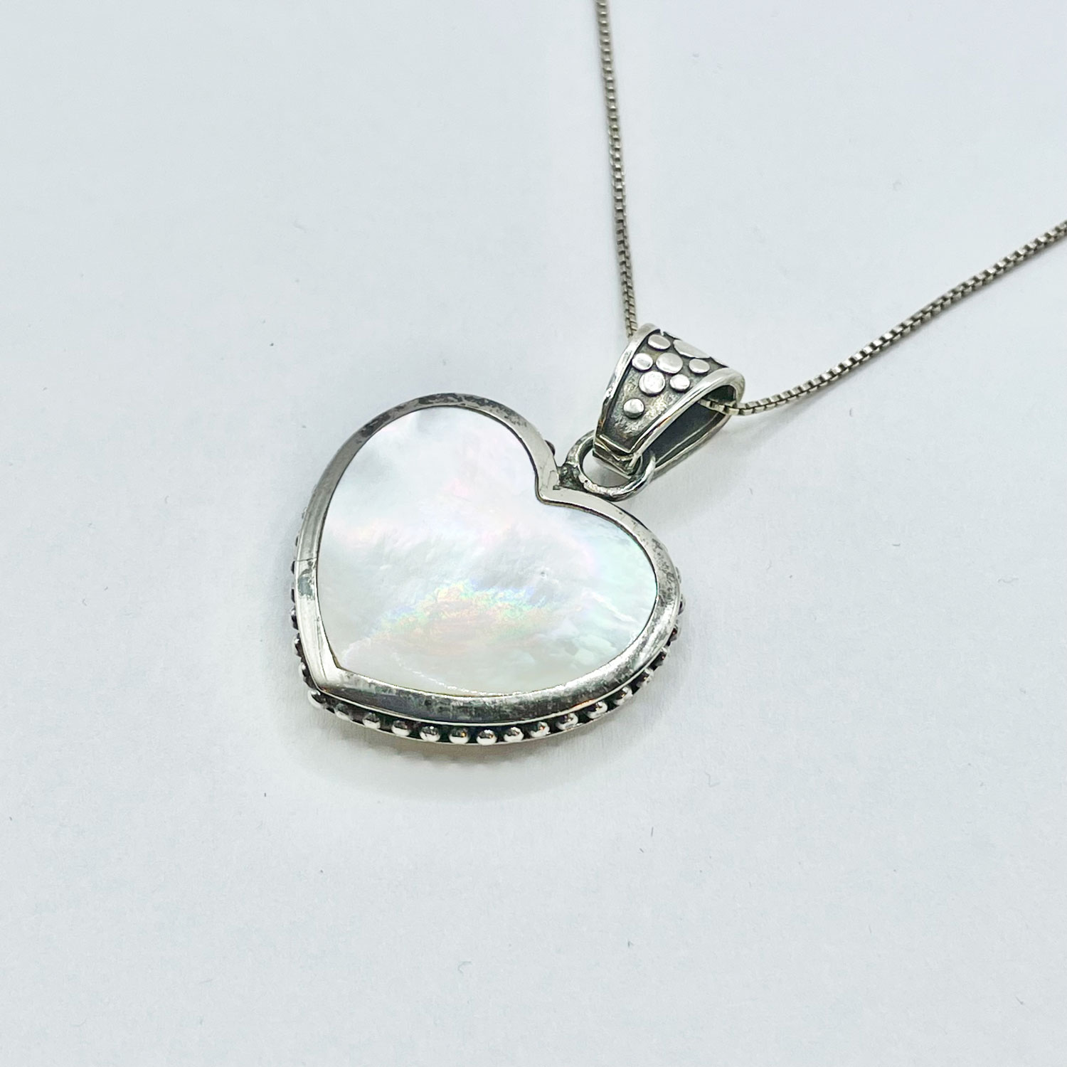Sterling Silver Mother of Pearl Pendant Necklace