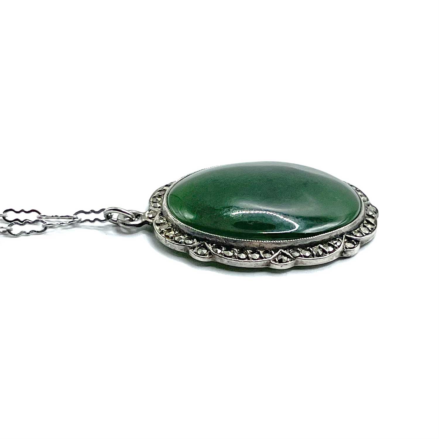 Art Deco jade pendant
