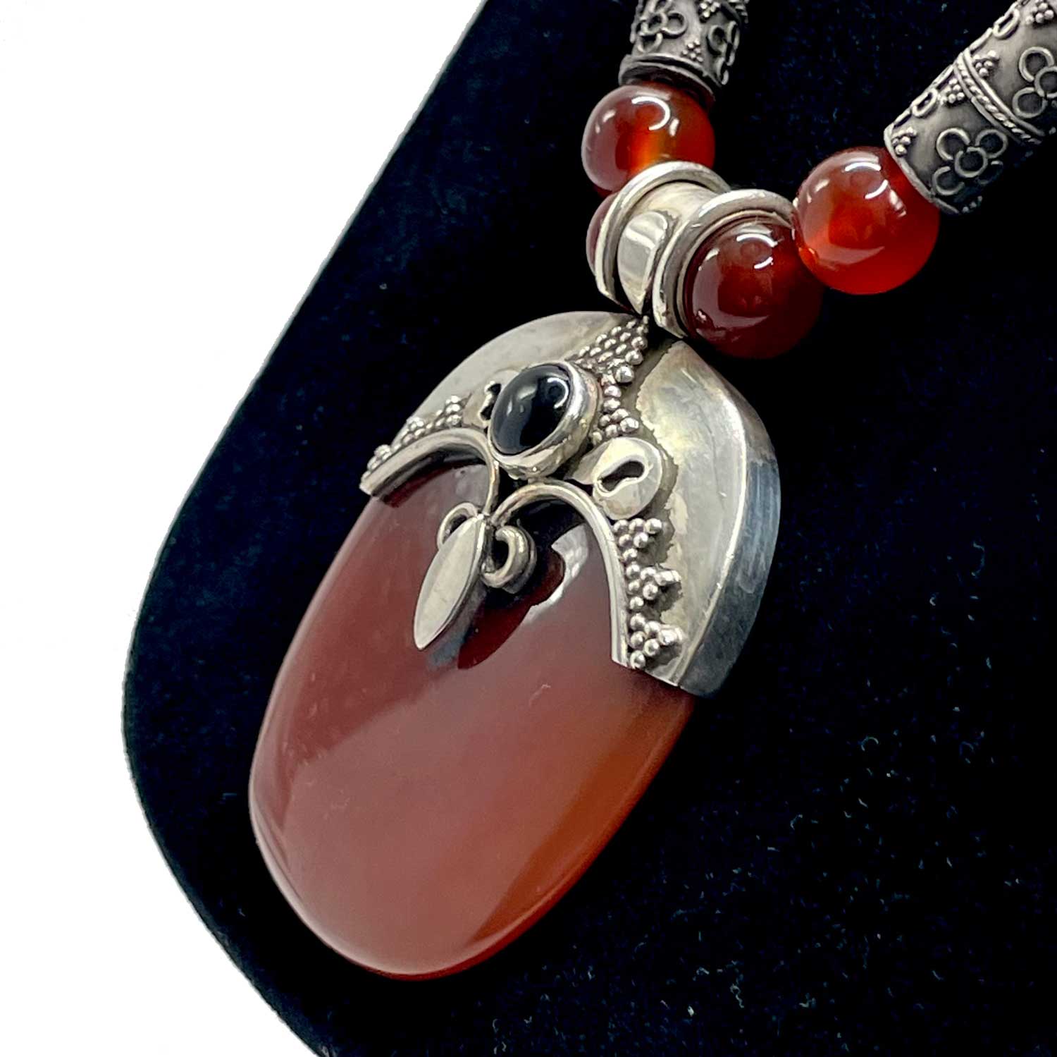 Sterling silver carnelian beaded necklace