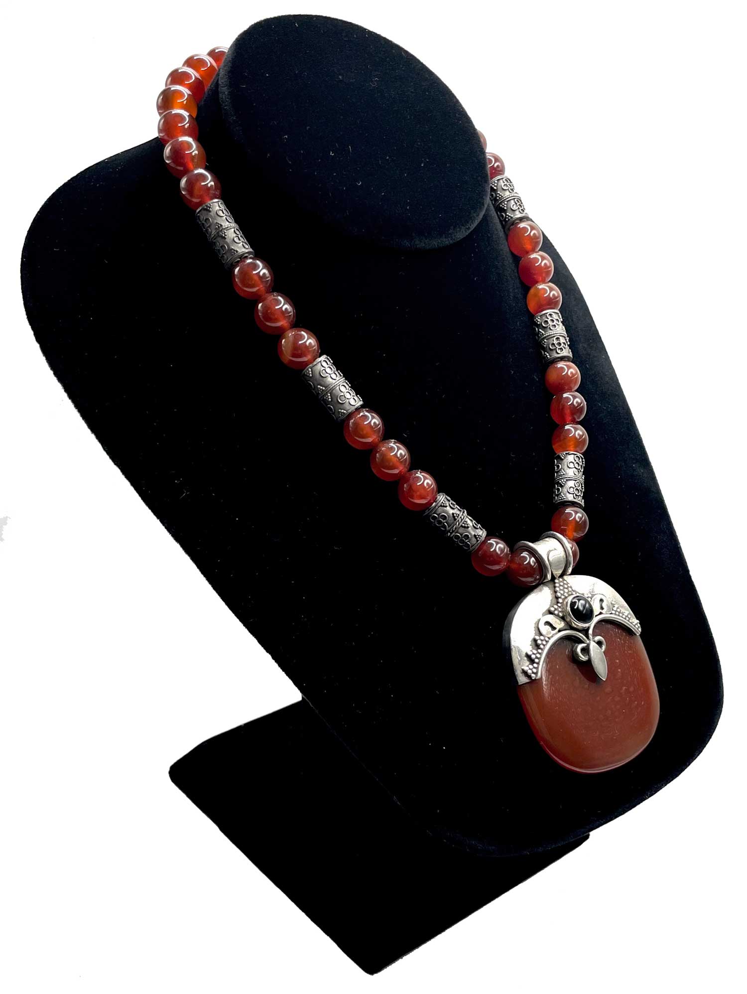 Sterling silver carnelian beaded necklace