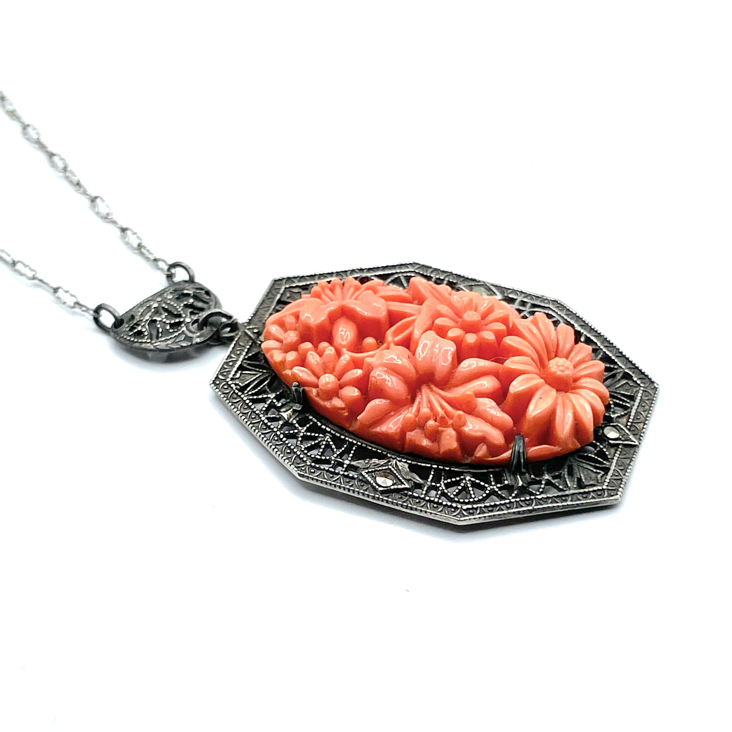 1920s Art Deco pendant